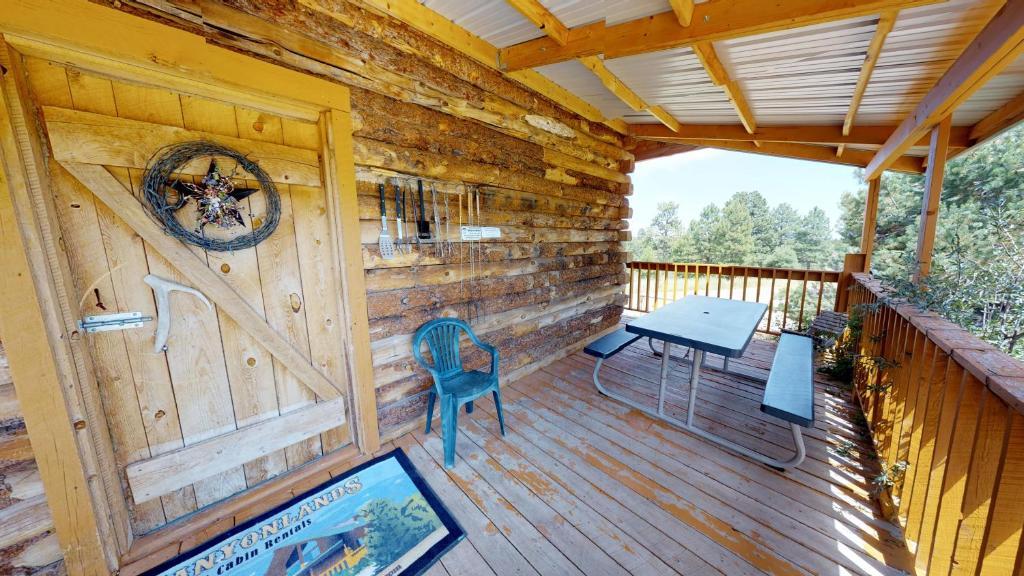 Canyon View Family Cabin, Deck, Tv Room, Games, Bbq, Campfire 蒙蒂塞洛 外观 照片